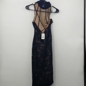 NWT   STRAPPY OPEN BACK LACE DRESS